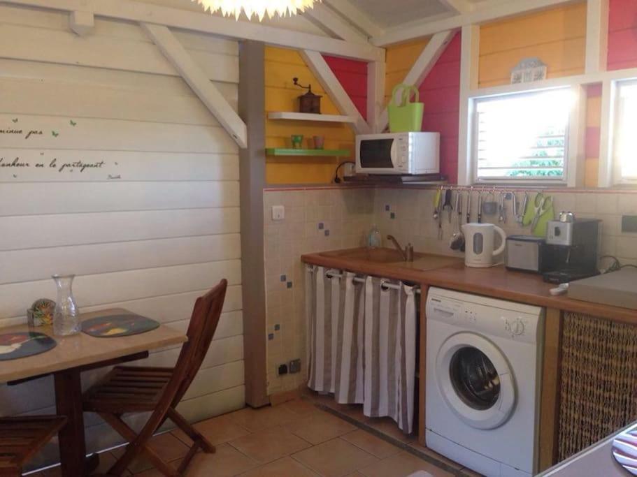 Charmant Bungalow Un P'Tit Coin De Paradis Saint-Francois  Exterior foto